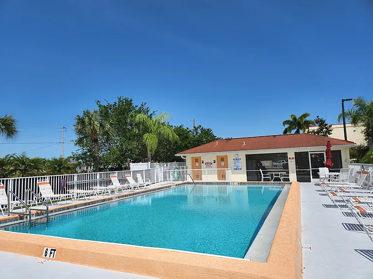 1236 Rio De Janeiro Ave #401 — Photo 25