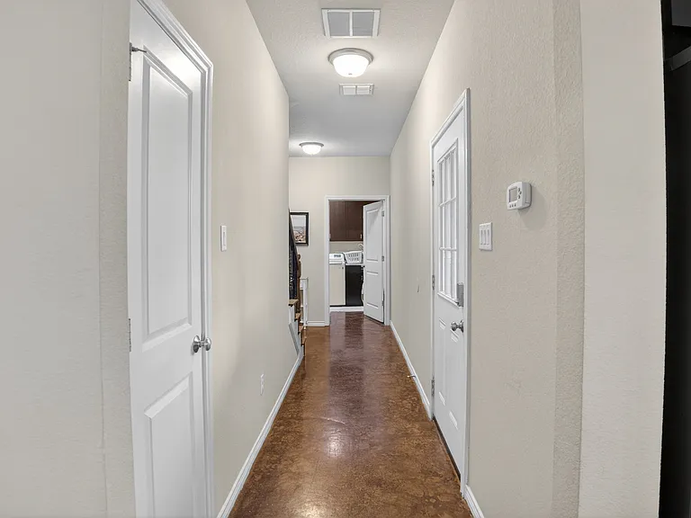 3136 Merida Ave — Photo 17