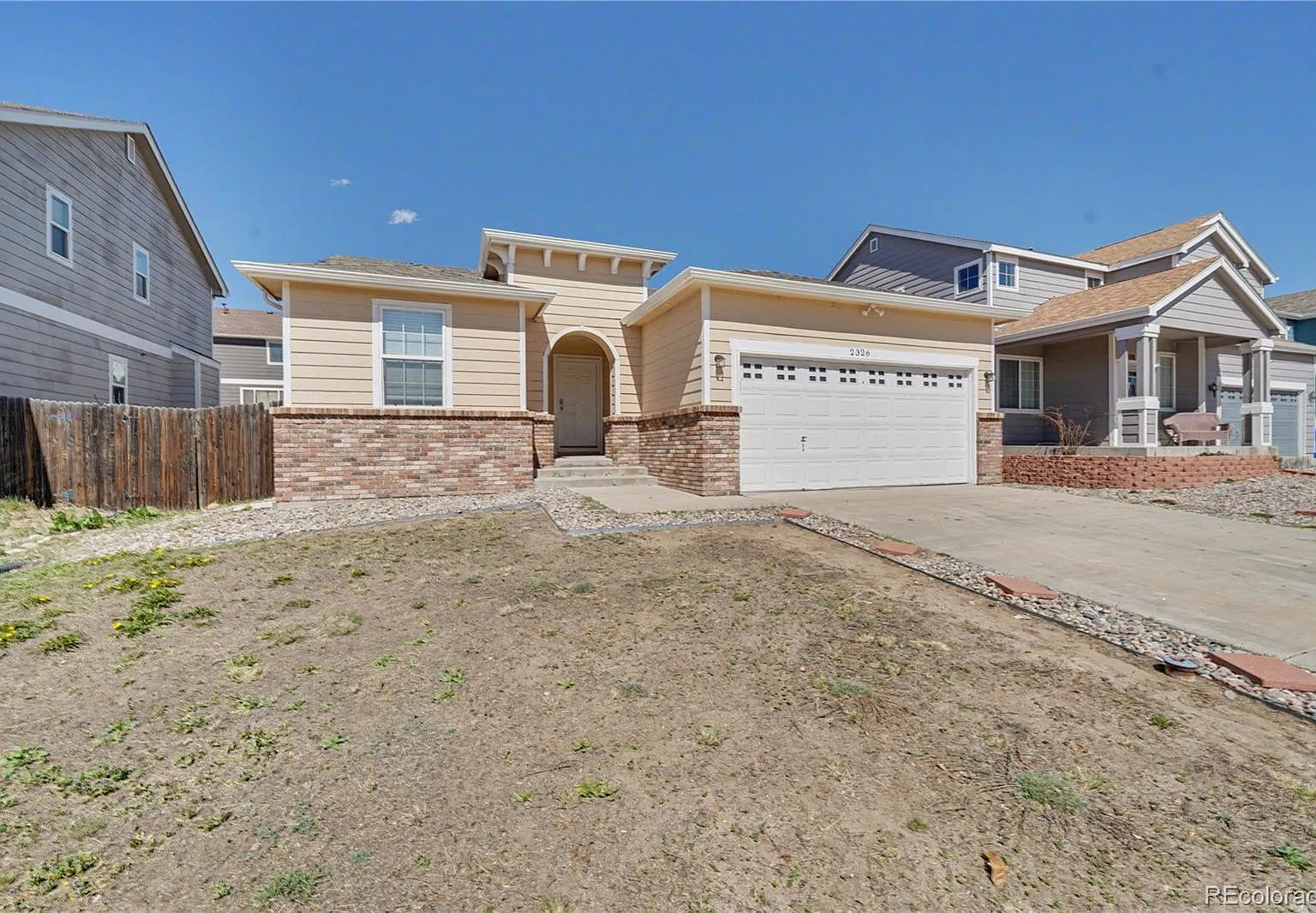 3 bed, 2.0 bath, 1160 sqft, $2,195 — Photo 1