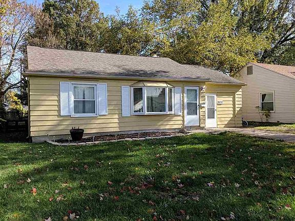 2nd image of 26210 Nagel St