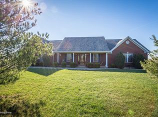 725 Sweeney Ln, Pleasureville, KY 40057