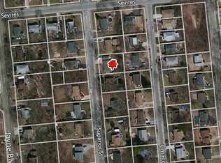 40 Superior St, Port Jefferson Station, NY 11776