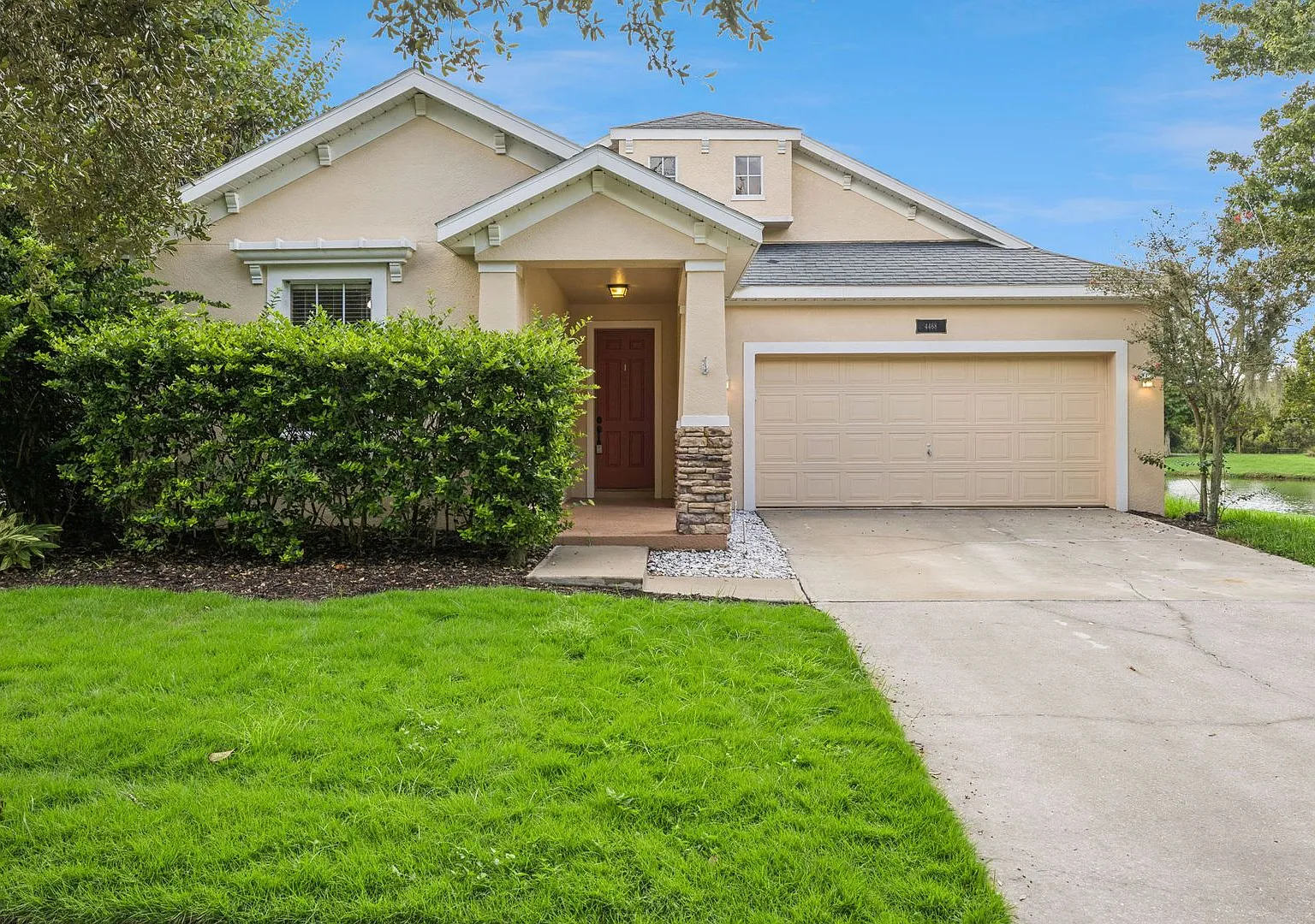 Large Single Story 4/3/2 in Windermeres' Summerport Neighborhood — Photo 1
