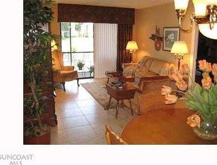 1st image of 113 Lakeside Dr