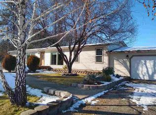6536 Donna Dr, Yreka, CA 96097