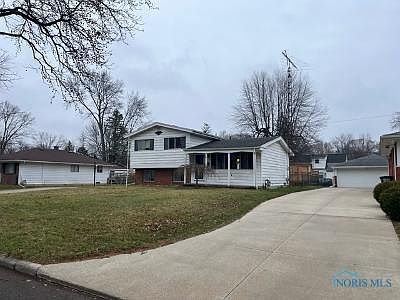 3rd image of 5170 Davewood Dr