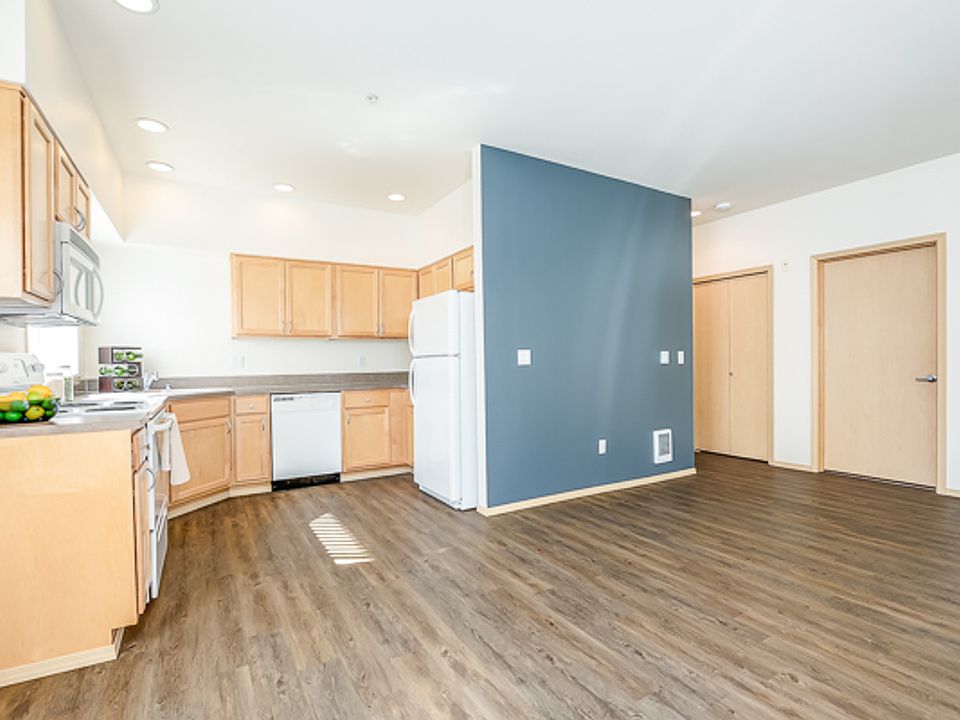 1st image of 1618 Bellevue Ave APT 602