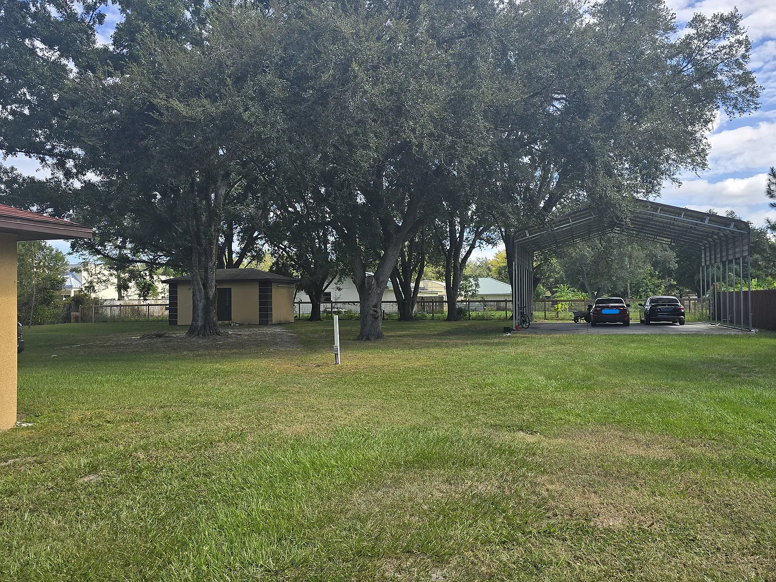6 bed, 1746 sqft, $3,500 — Photo 2