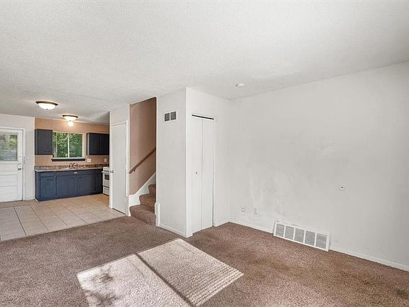 4th image of 5414 Knox Ave