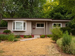 919 Pomona Rd, Ann Arbor, MI 48103