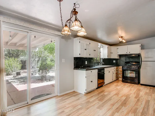 2019 S Avenida Del Sol, Tucson, AZ 85710