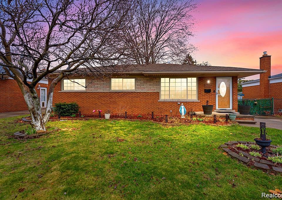 1st image of 26552 Wagner Ave