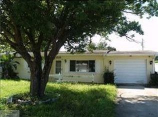1329 Chesterfield Dr, Clearwater, FL 33756