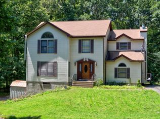 260 Canal Rd, East Stroudsburg, PA 18302