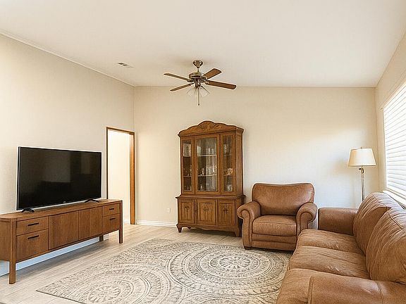 5th image of 1655 Kirby Way