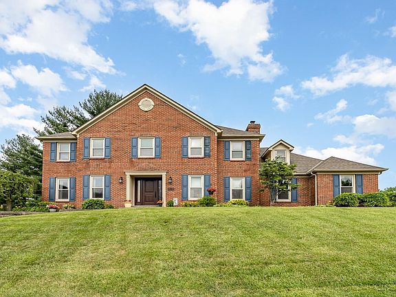 2nd image of 3 Shoal Meadows Ct