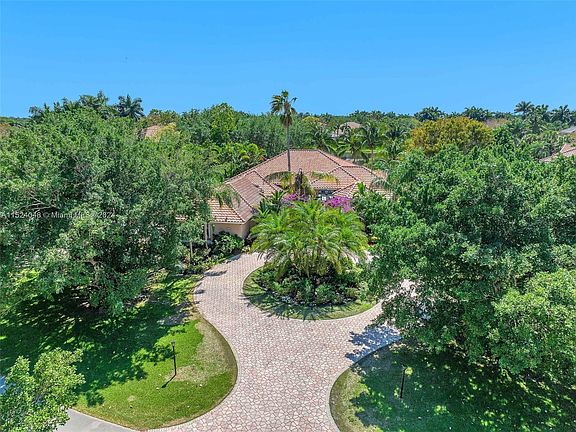 5th image of 3767 Pine Lake Dr