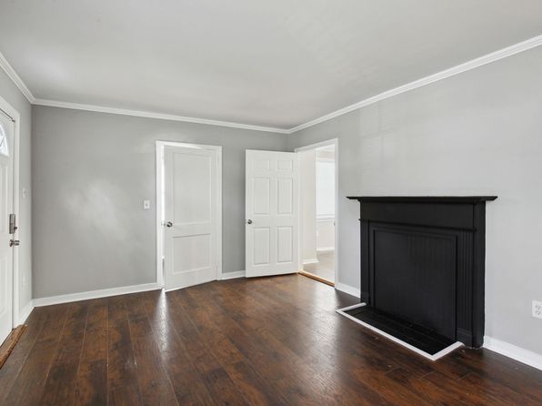 2215 Greenwood St #A