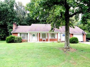 704 Kenwood Dr, Russell, KY 41169