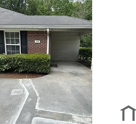 2701 Springdale Rd — Photo 11