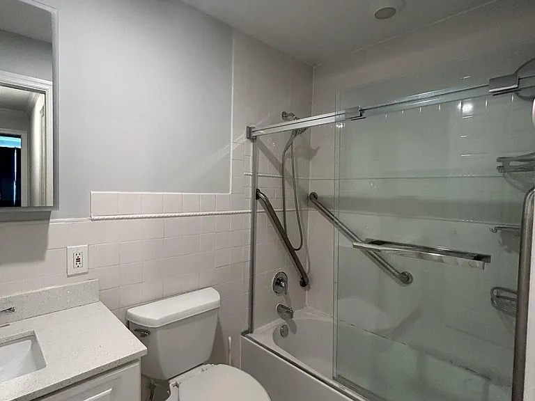1187 Ocean Ave #4 — Photo 10