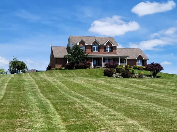 56 Lanik Rd, Bentleyville, PA 15314