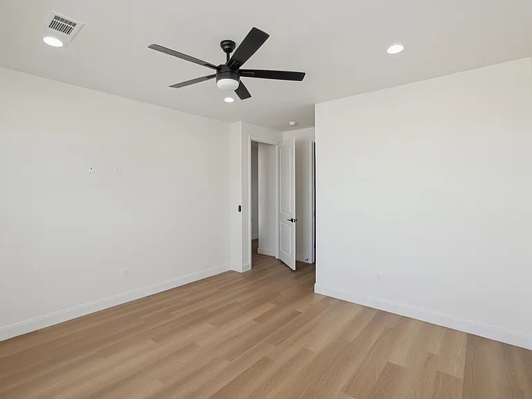 19101 Sierra Madre Dr #F — Photo 12