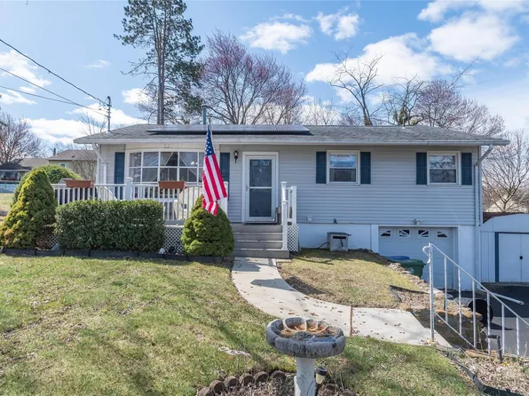 21 Birch Drive, Middletown, NY 10940