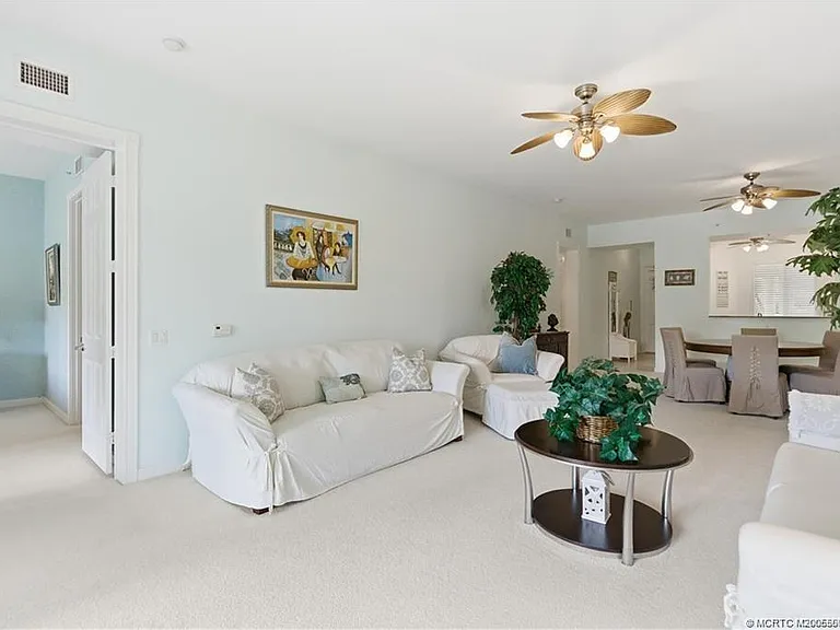 1 Harbour Isle Dr #104 — Photo 18