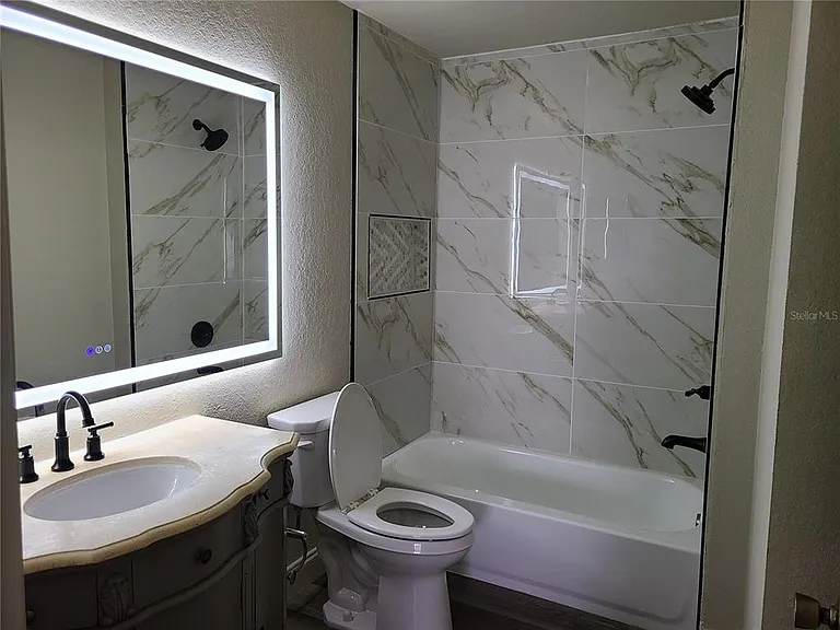 8911 Manor Loop #205 — Photo 20