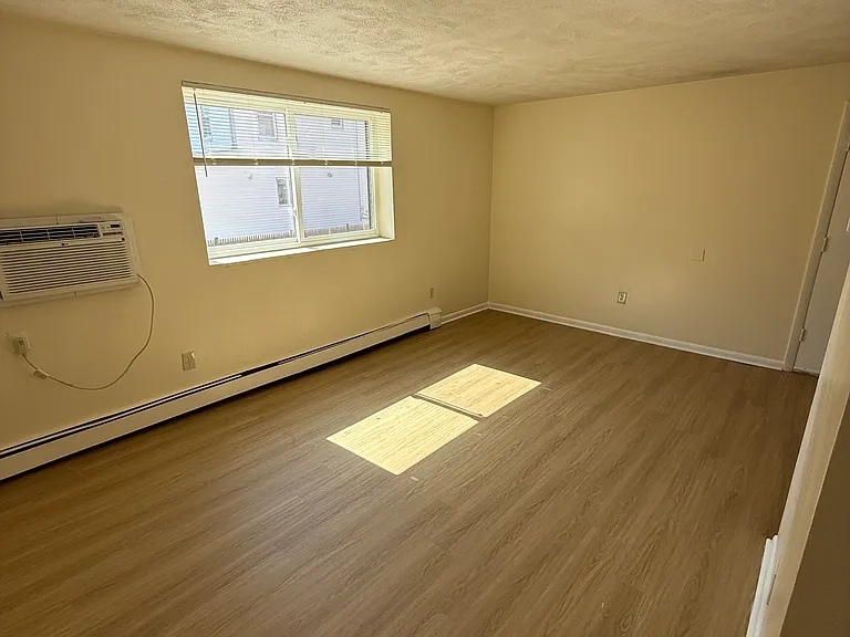 83 Central Ave #8 — Photo 8