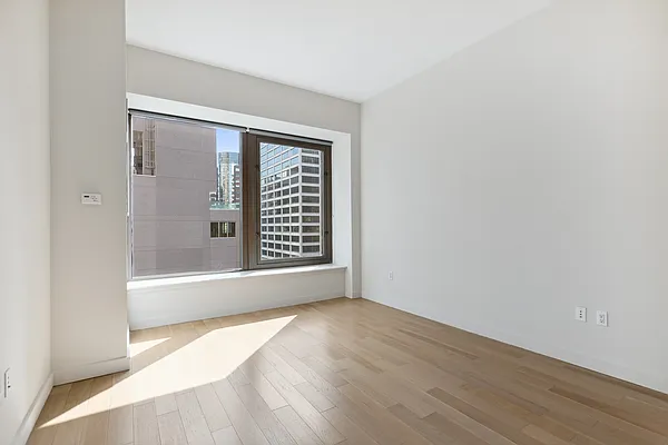 Rented by Luca Paci Real Estate | media 18