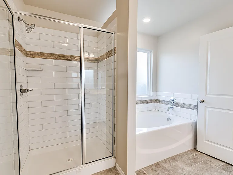 456 Nest Cir — Photo 32