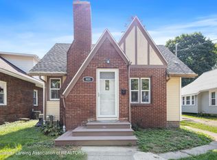 905 Smith Ave, Lansing, MI 48910