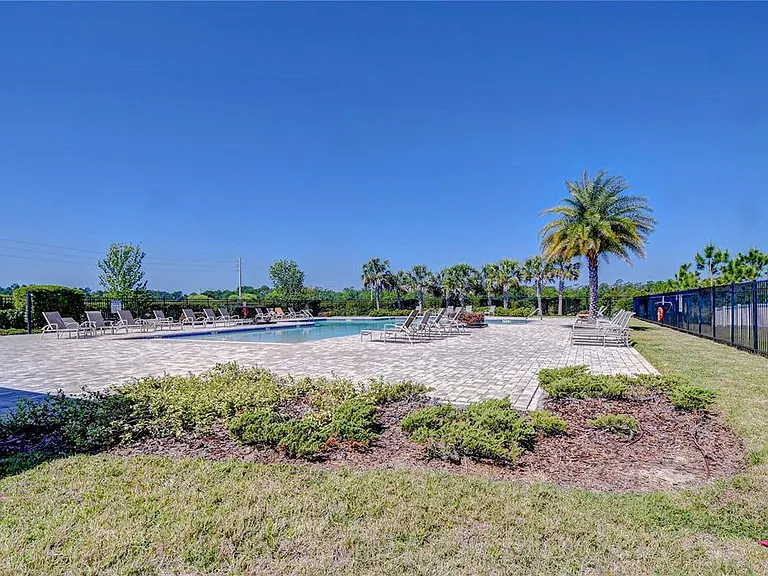 6731 Castle Green Pl — Photo 40