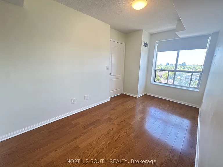 1150 Parkwest Pl #1002 — Photo 15