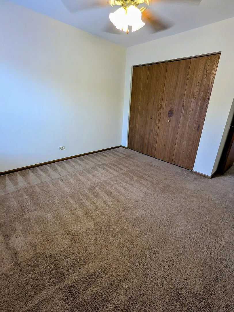 3 bed, 1.5 bath, 1494 sqft, $2,850 — Photo 3