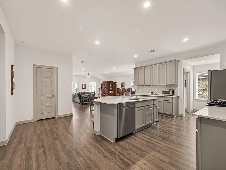1119 Kinder Sky Ln — Photo 14