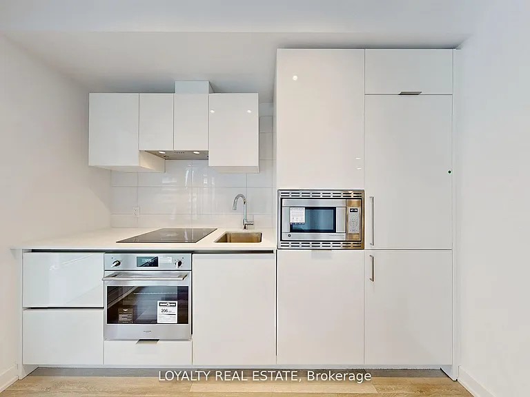 230 Simcoe St #2713 — Photo 20