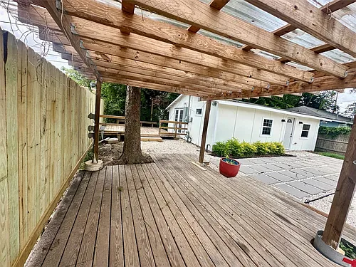 4109 Edison St Photo 1