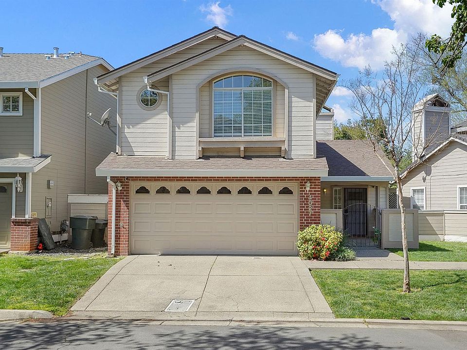 1st image of 4027 Eastwood Village Ln