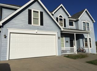 812 N Cedar Tree Ln, Saint Marys, KS 66536