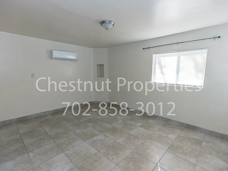 121 W Fleming Ave #121 — Photo 14