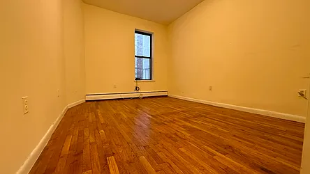 Rented by HOLTON REAL ESTATE INC.