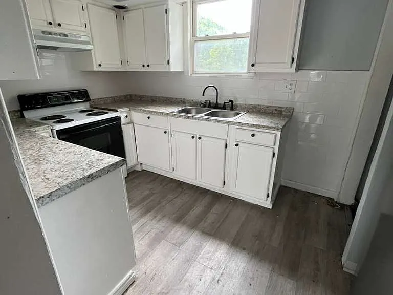 3324 McHenry Ave — Photo 24