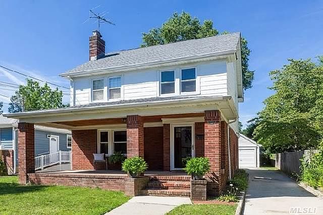 1st image of 132 Poplar St