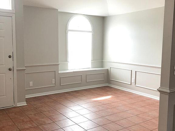 4th image of 257 Patrick Mill Cir