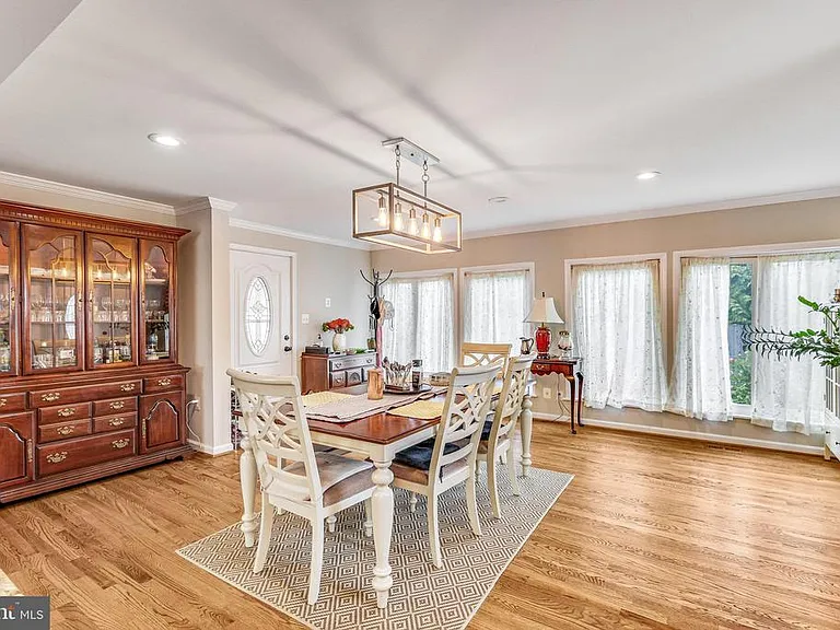205 Tapawingo Rd SW — Photo 11