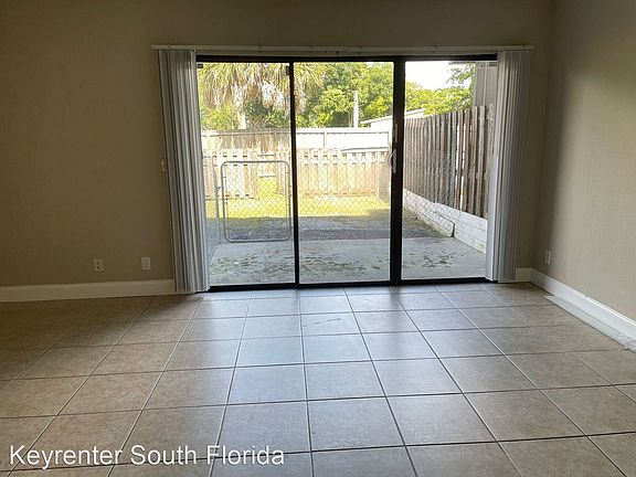 4th image of 5508 Cannon Way APT E