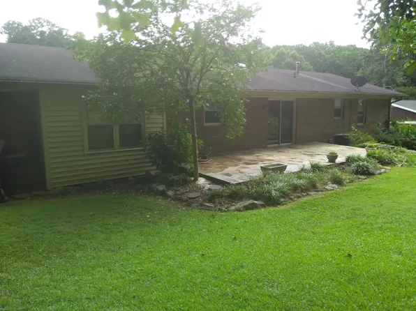 4419 John Dr, Norcross, GA 30093